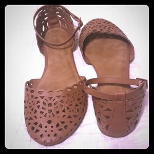 “Bamboo” size 9 shoe